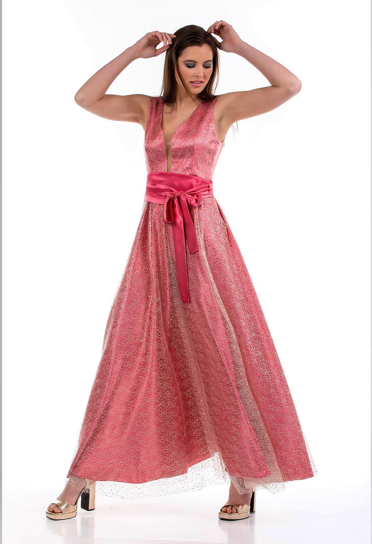 Φόρεμα maxi me glitter δίχτυ Φόρεμα maxi me glitter δίχτυ
